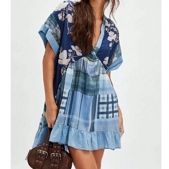 Boho Floral Print Ruffle Hem V neck Short Sleeve Dress - Picture 1 of 4